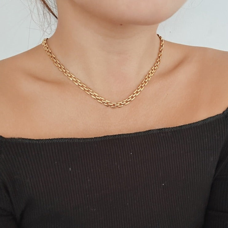 The Nikki Choker
