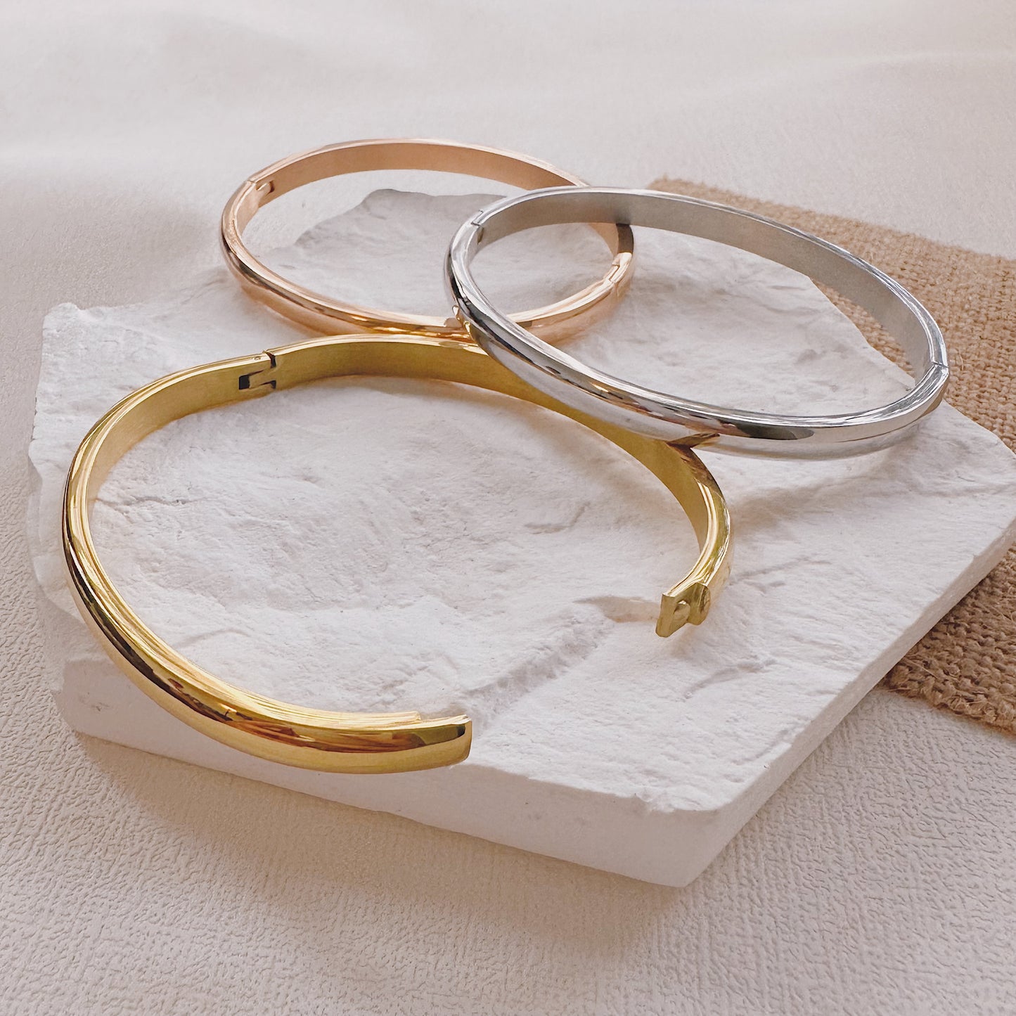 The Yueyi Bangle