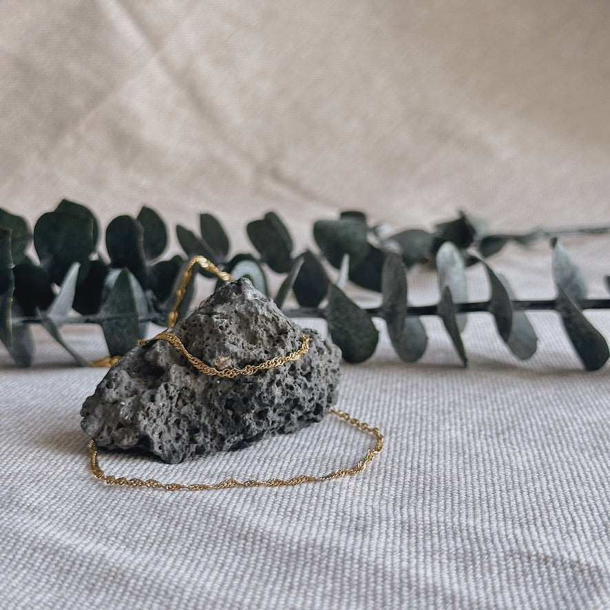 The Bos Chain