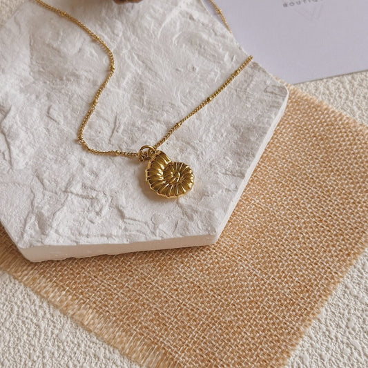 The Shijin Necklace